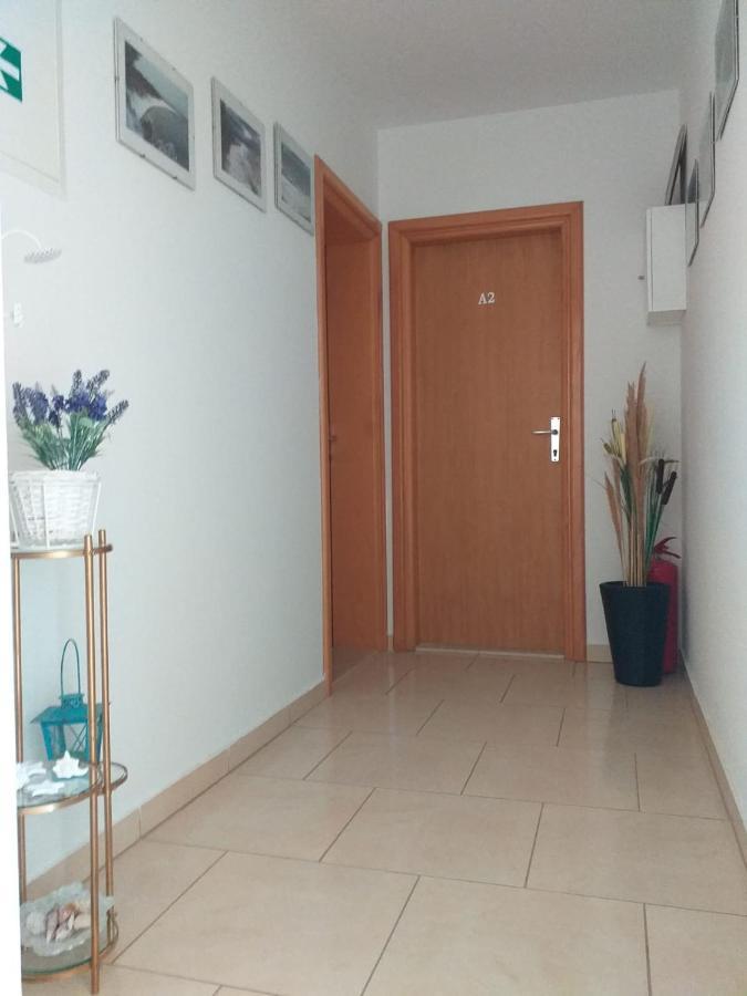 Apartments Panda Bol Exterior photo