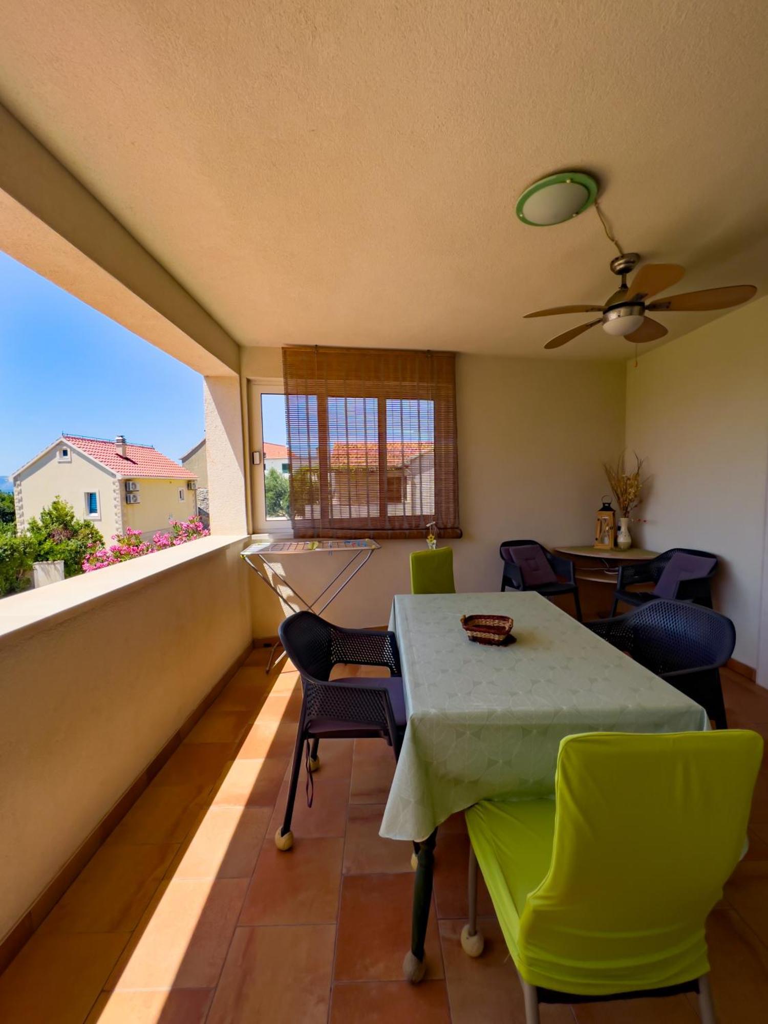 Apartments Panda Bol Exterior photo