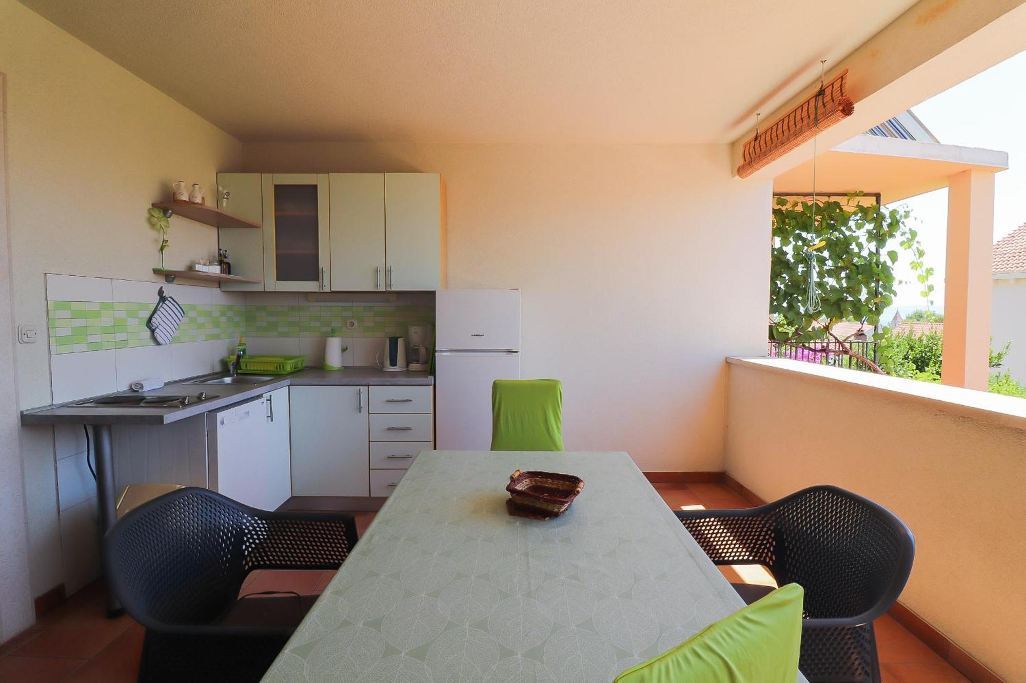Apartments Panda Bol Exterior photo